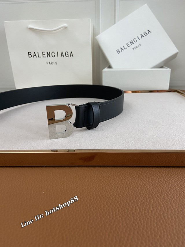 Balenciaga女士皮帶 巴黎世家雙面用牛皮腰帶  jjp1254